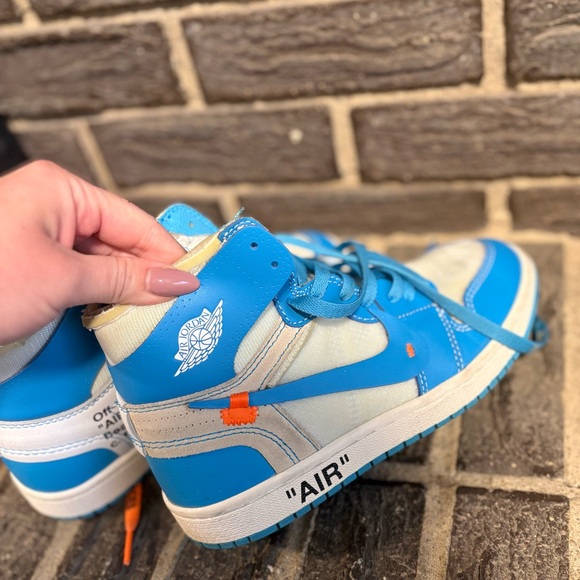 Off-White Air Jordan - Picture 4 of 5